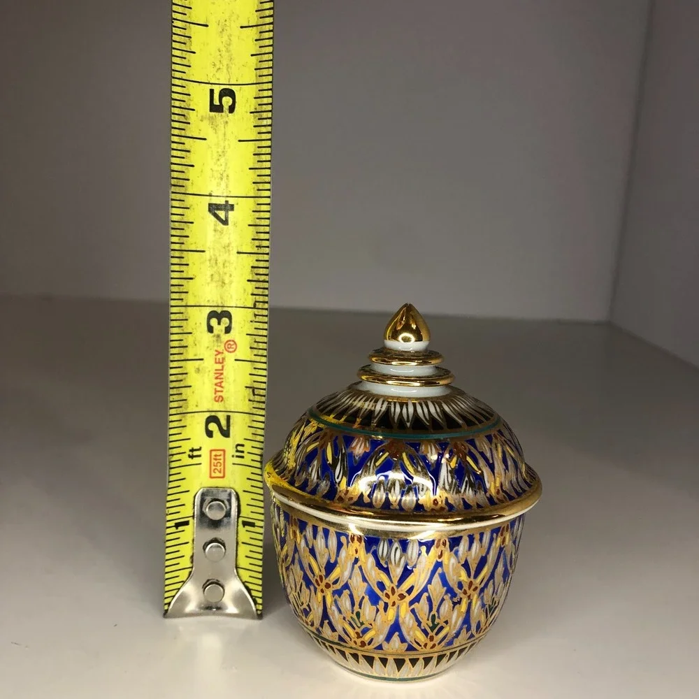 Vtg‎ Thai Hand Painted Gold Tone Pottery BENJARONG Porcelain cup with Lid Trim